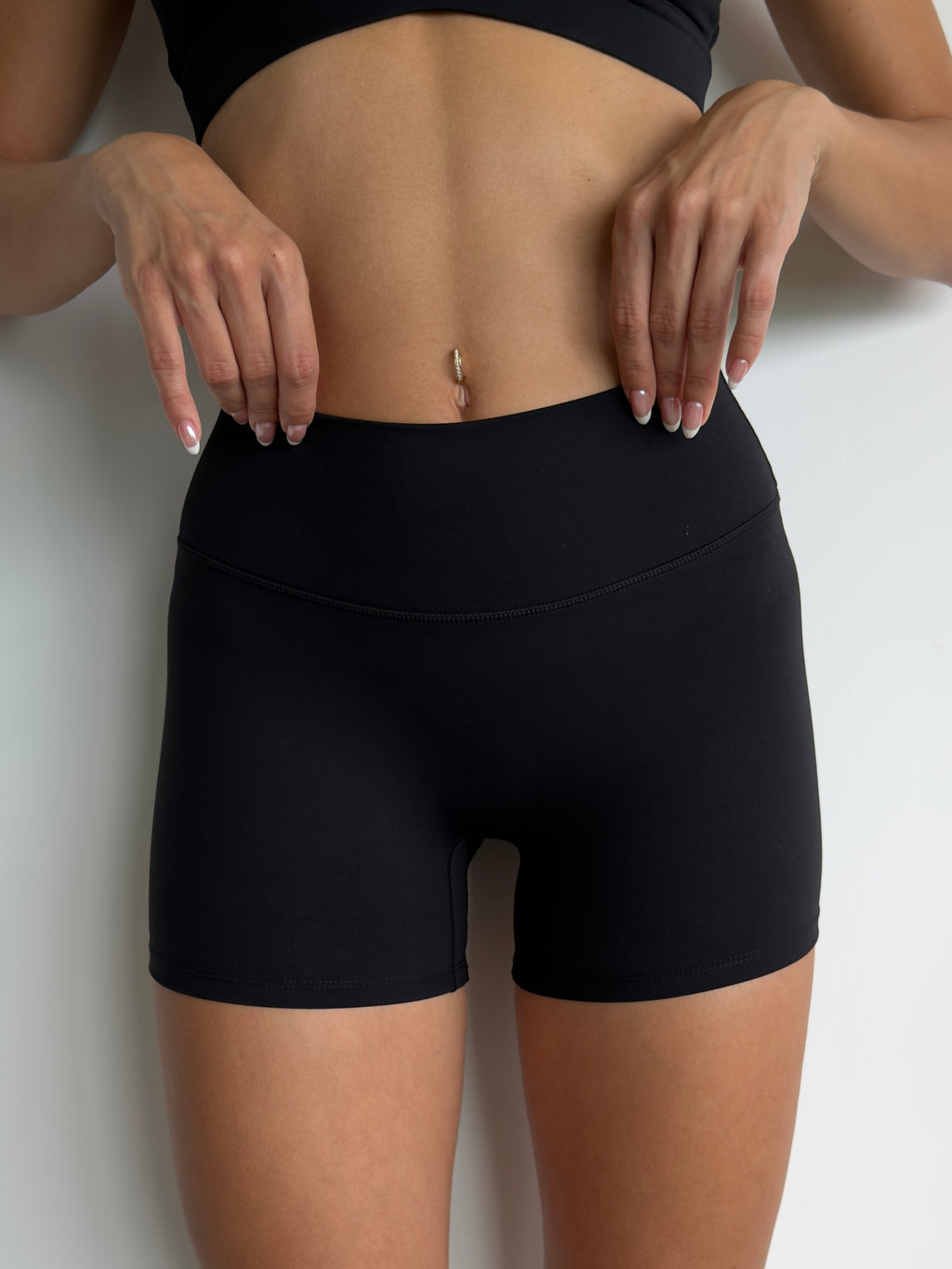 MINI SHORT