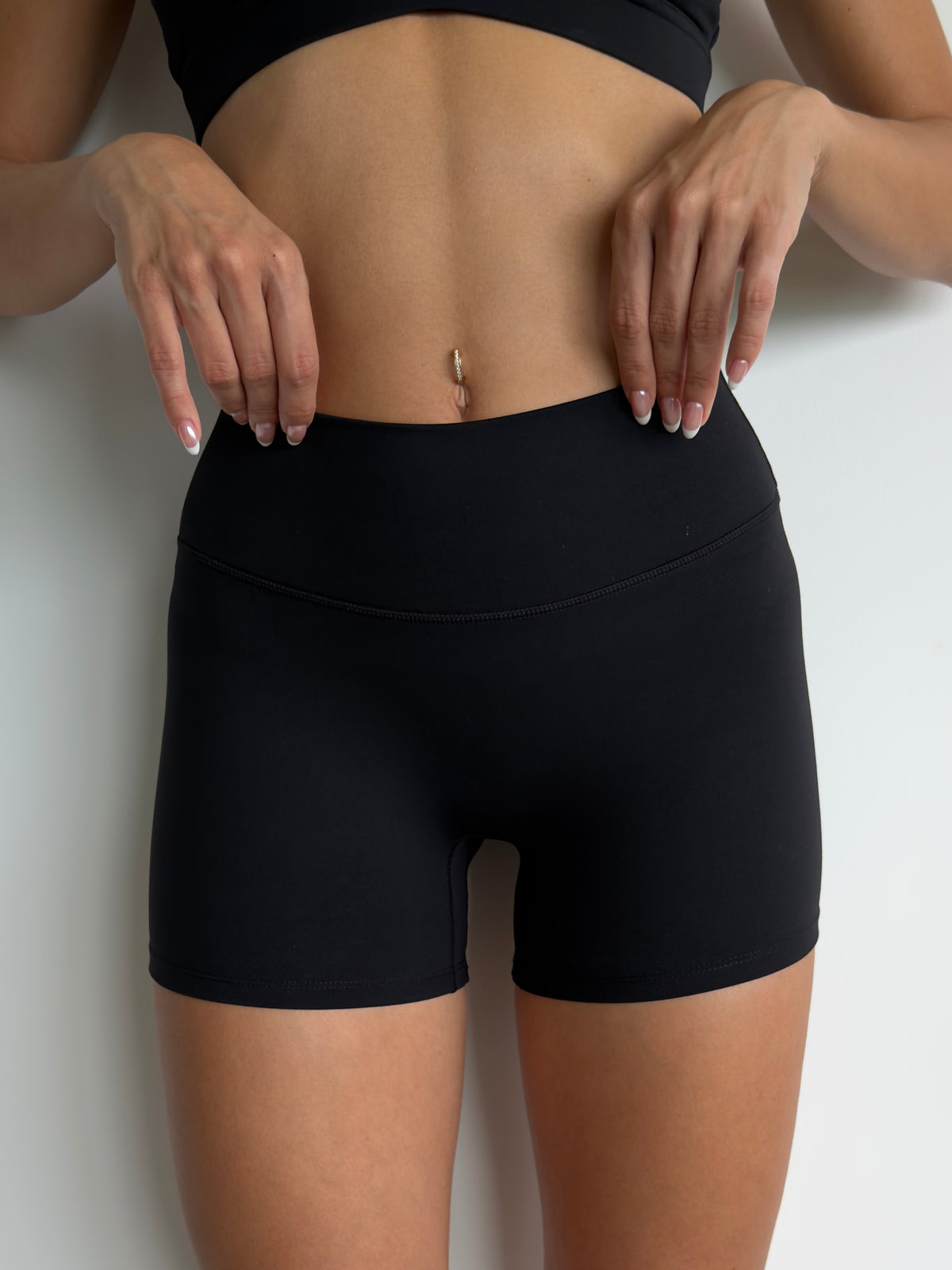 MINI SHORT